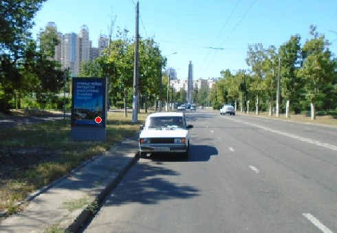 Сітілайт 1.2x1.8,  Шевченко пр., (напротив парка "Победа"), СТО "Honda"